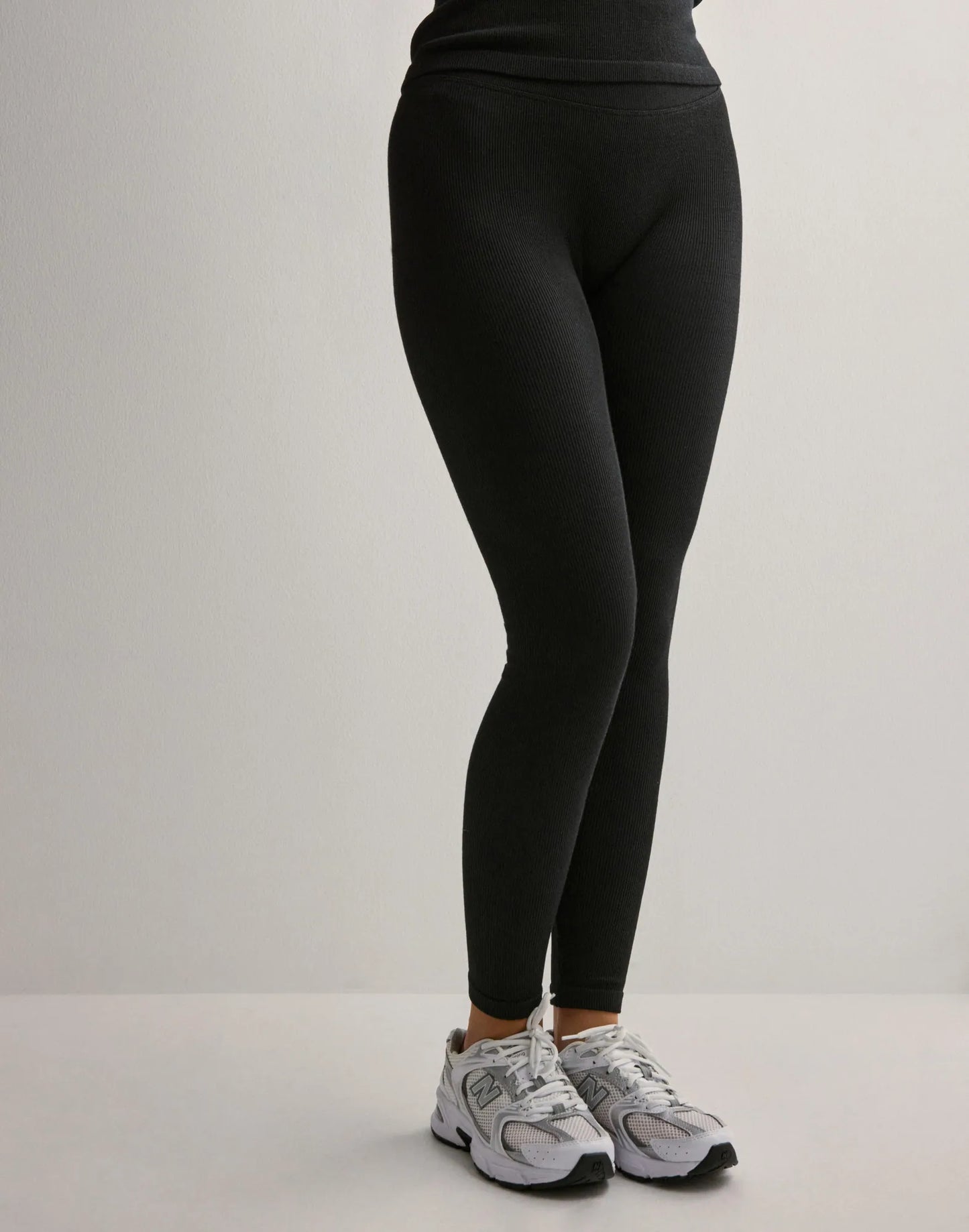 Bordás gyapjú leggings